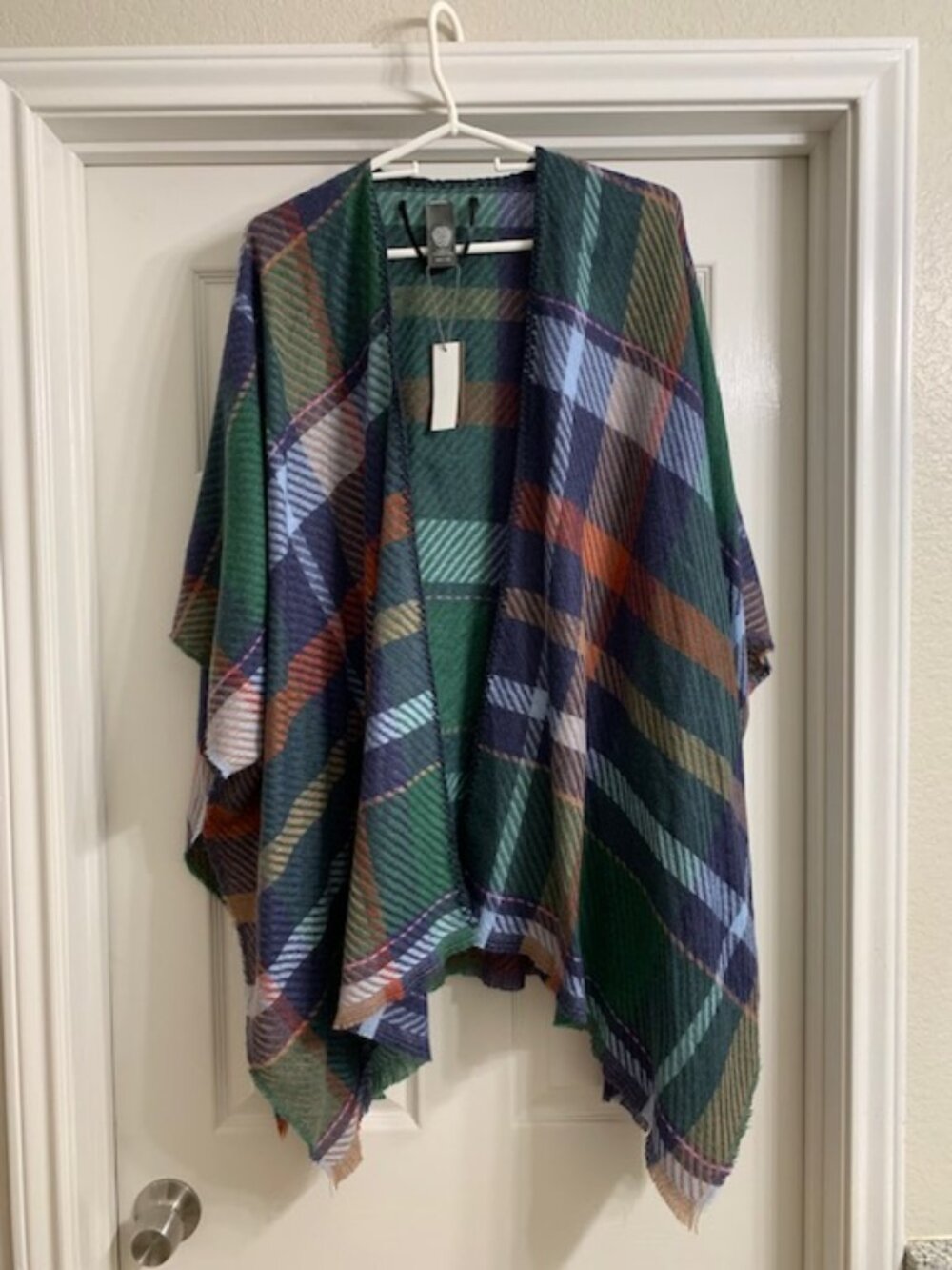 Vince Camuto Hunter Green Plaid Shrug, Size OS (NWT)